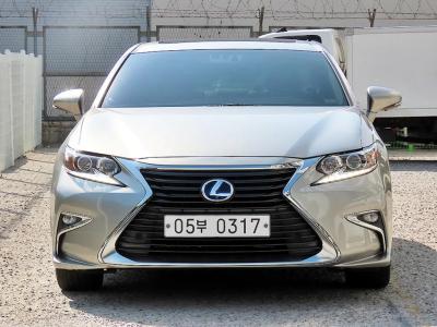 2017 Lexus ES