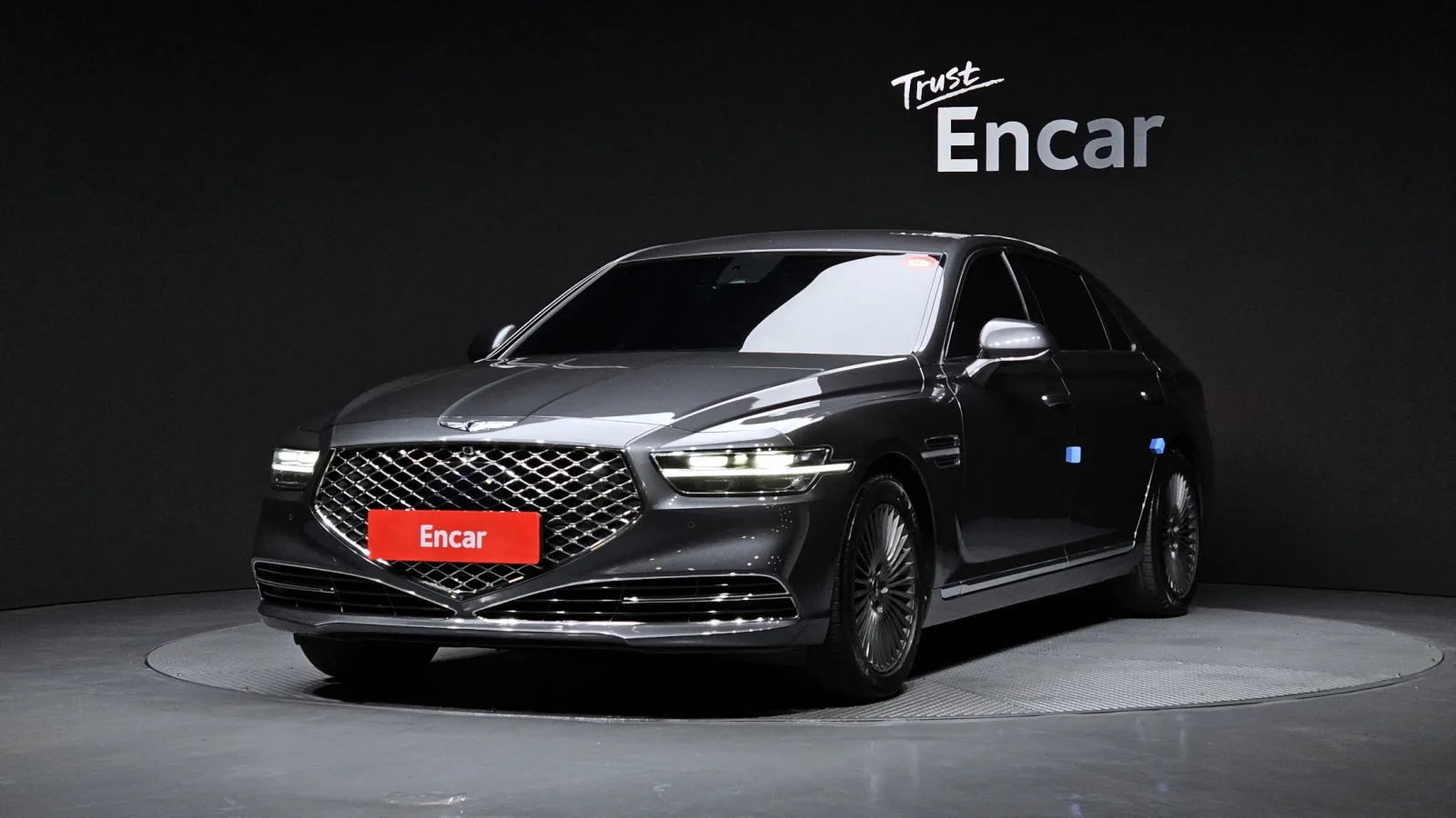 2020 Genesis G90