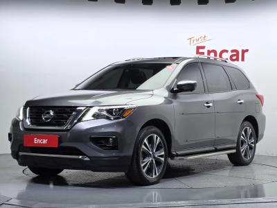 2018 Nissan Pathfinder