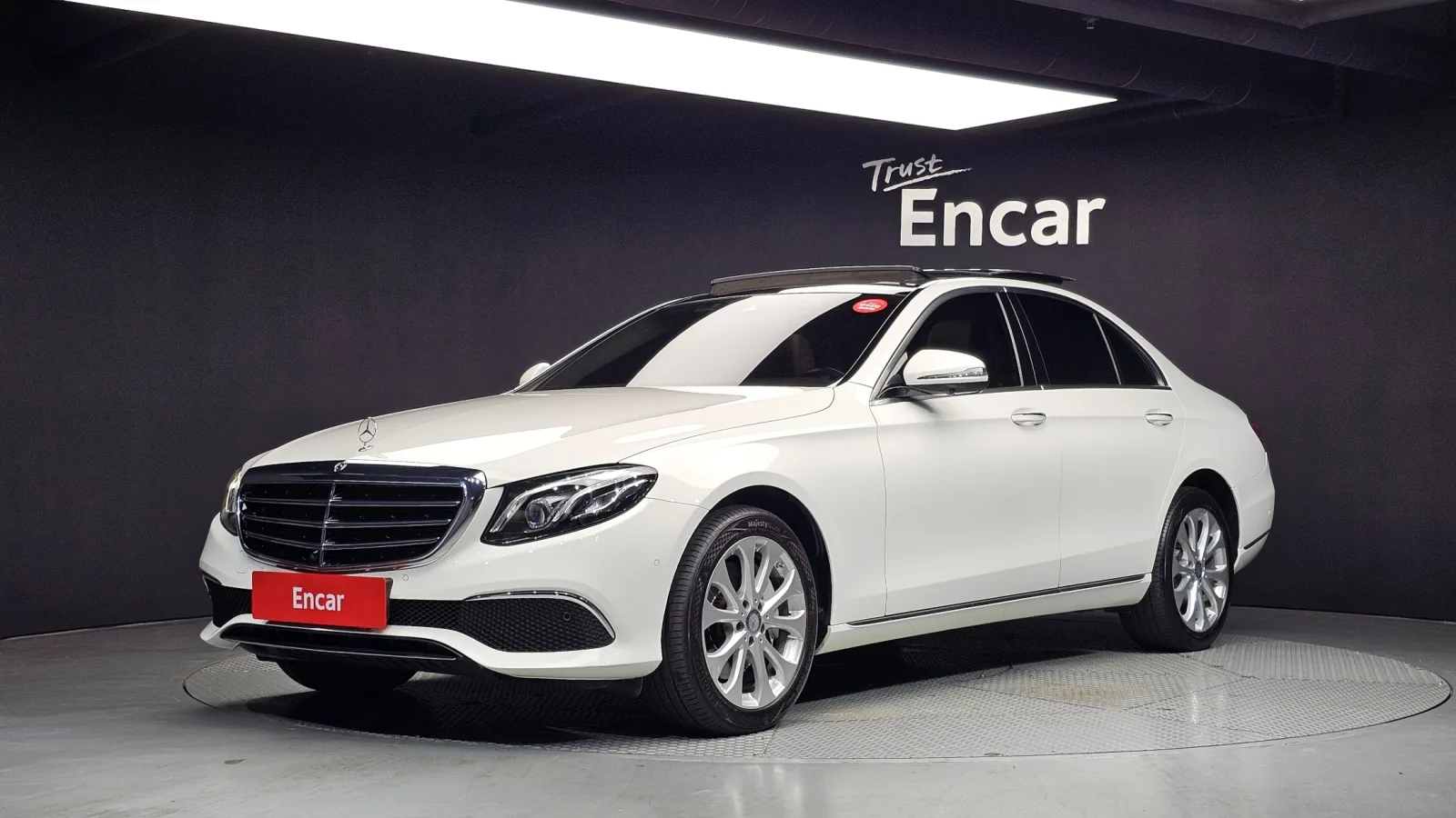 2017 Mercedes-Benz E-Class