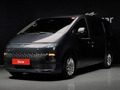2022 Hyundai Staria
