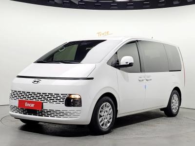2022 Hyundai Staria