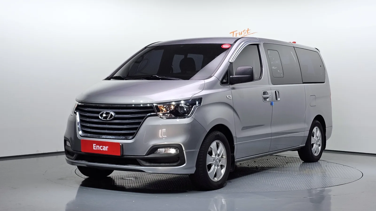 2019 Hyundai Starex