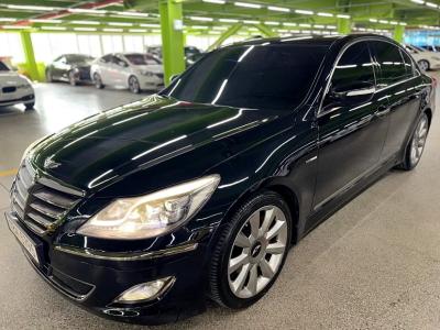 2013 Hyundai Genesis