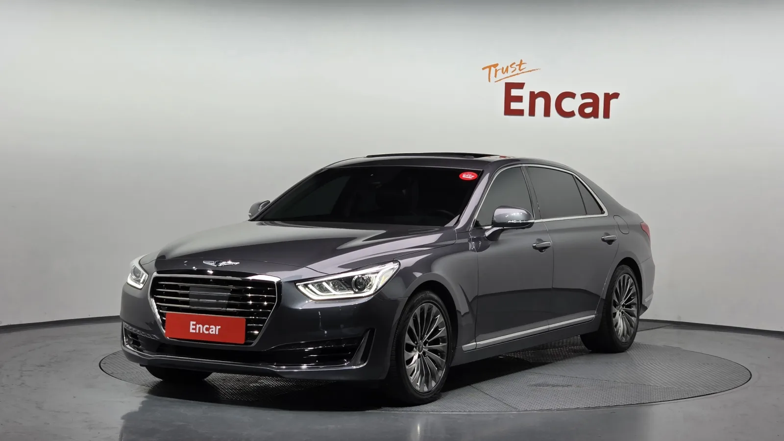 2016 Genesis EQ900