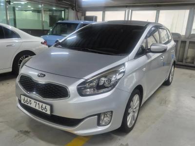 2014 Kia Carens