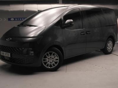 2022 Hyundai Staria