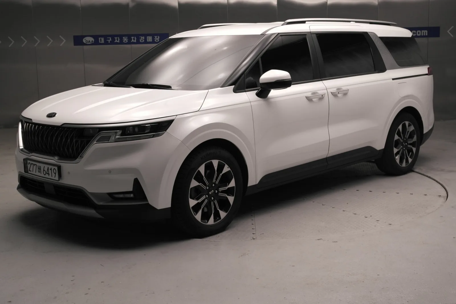 2021 Kia Carnival