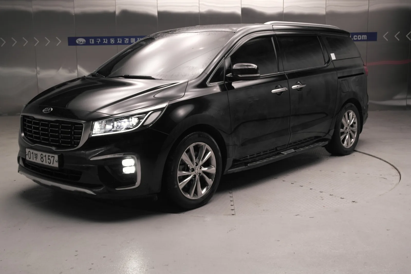 2019 Kia Carnival