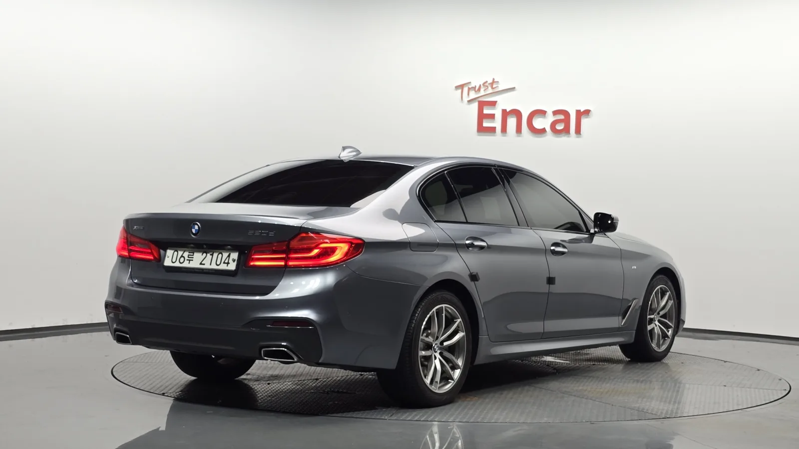 2017 BMW 5-Series