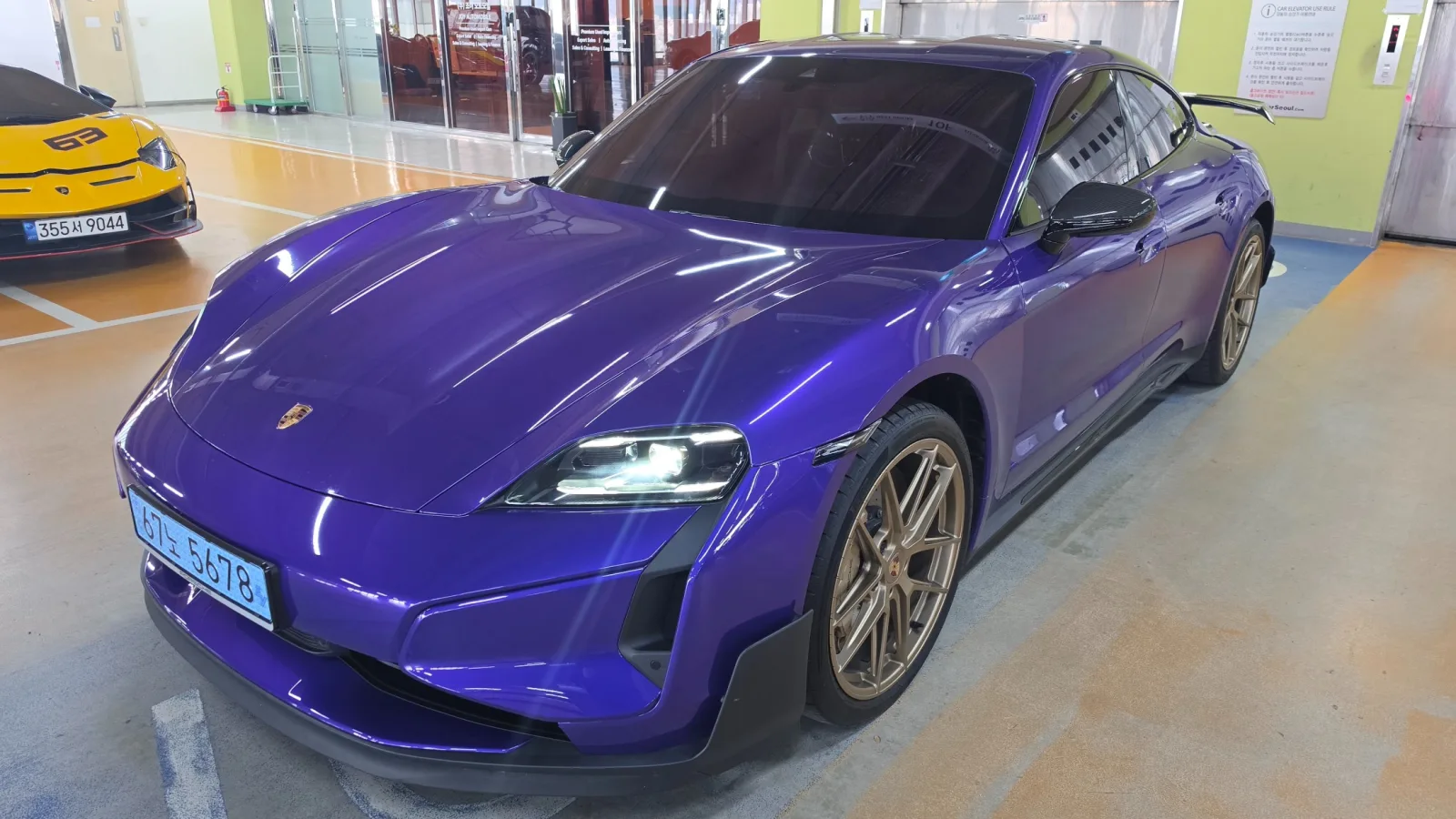 2025 Porsche Taycan