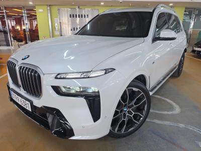2026 BMW X7