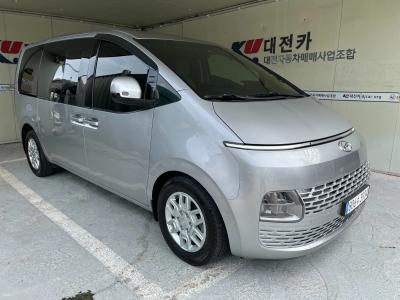 2022 Hyundai Staria