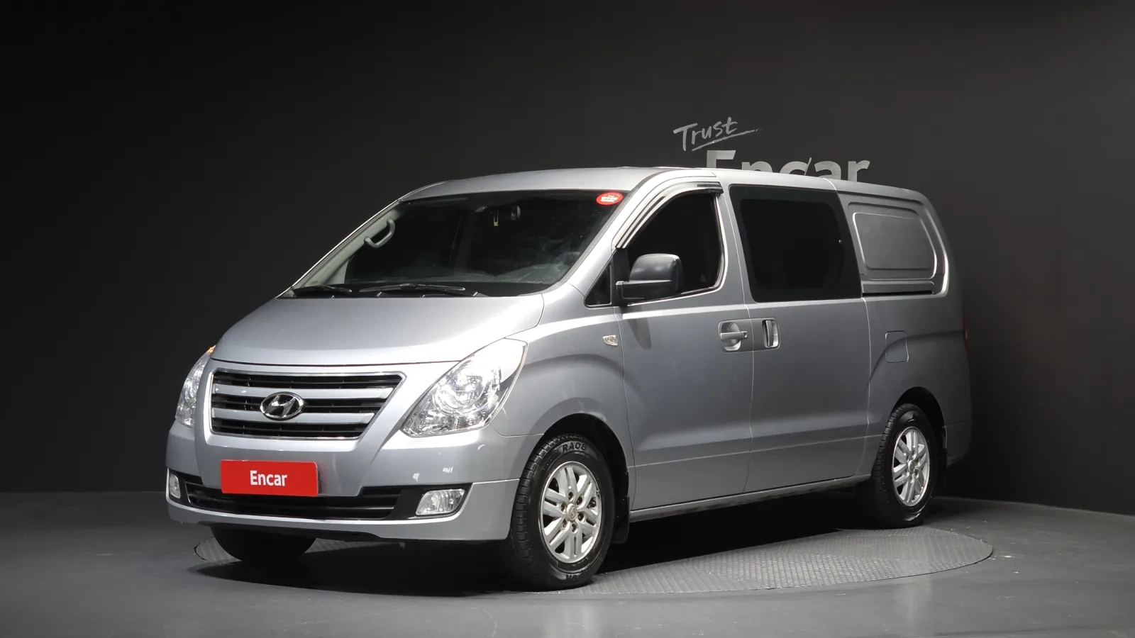 2017 Hyundai Starex