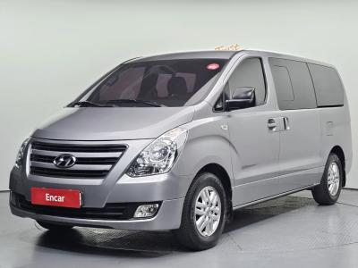 2017 Hyundai Starex