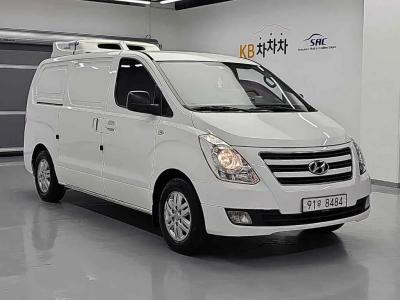 2017 Hyundai Starex