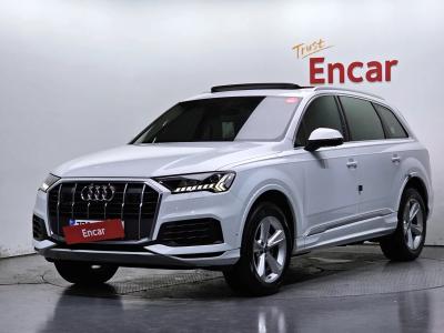 2021 Audi Q7
