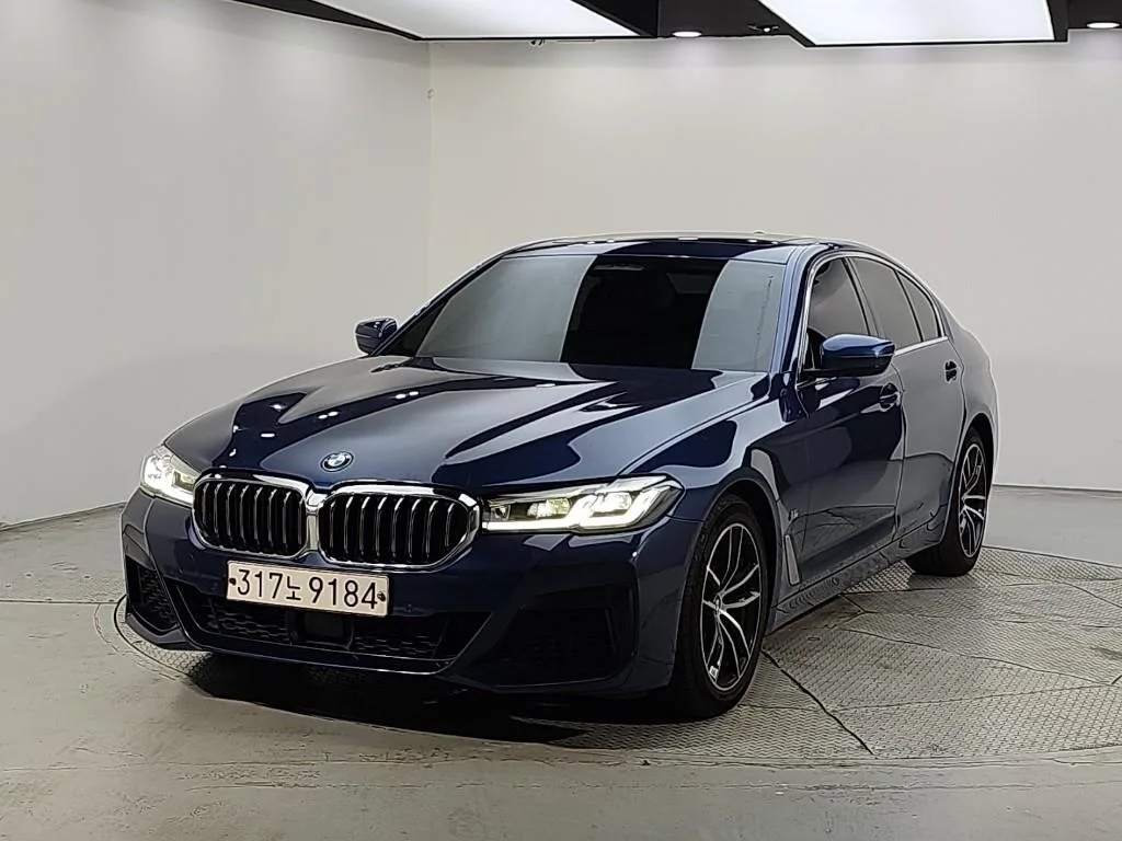 2021 BMW 5-Series