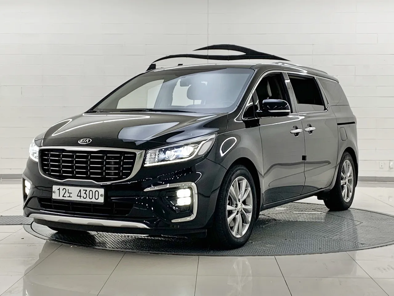 2019 Kia Carnival