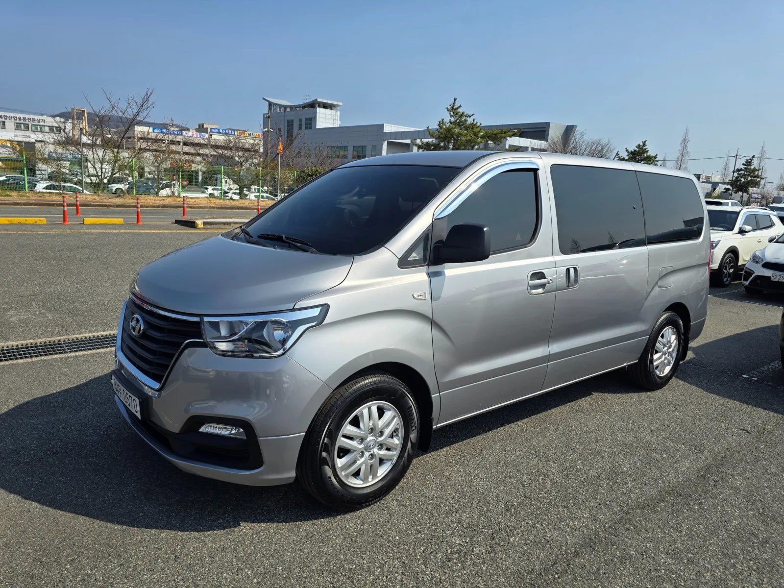 2020 Hyundai Starex