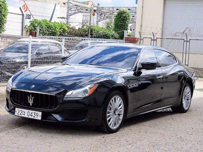 2015 Maserati Quattroporte