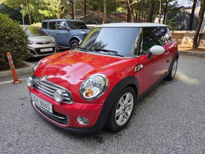 2012 MINI Cooper