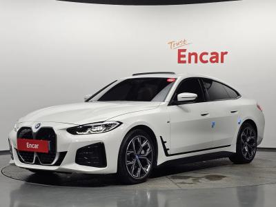 2022 BMW i4