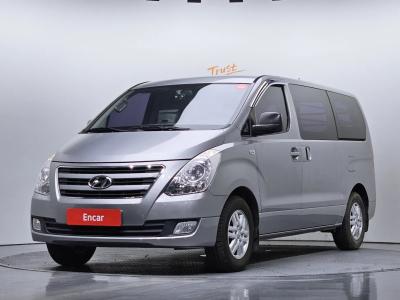 2016 Hyundai Starex
