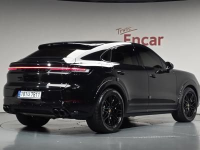 2024 Porsche Cayenne