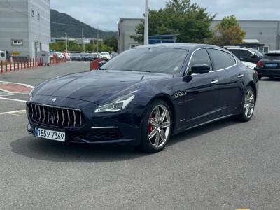 2017 Maserati Quattroporte