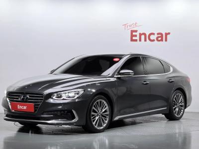 2018 Hyundai Grandeur
