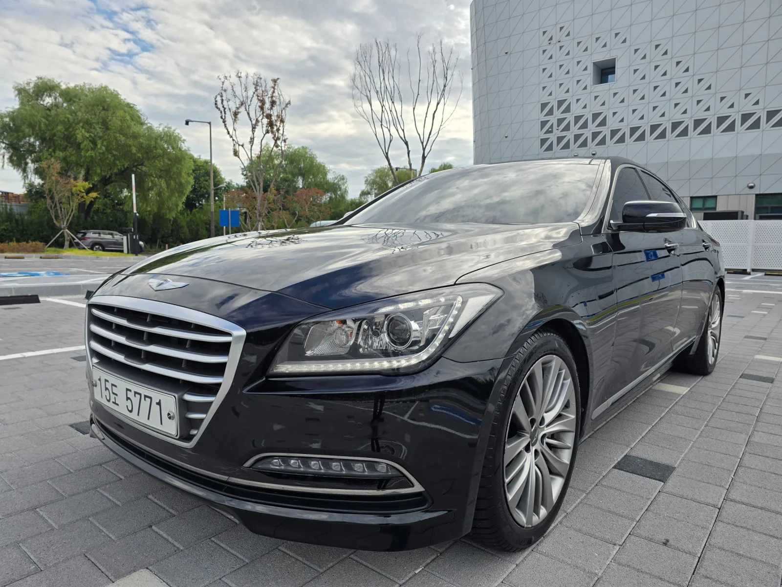 2016 Hyundai Genesis