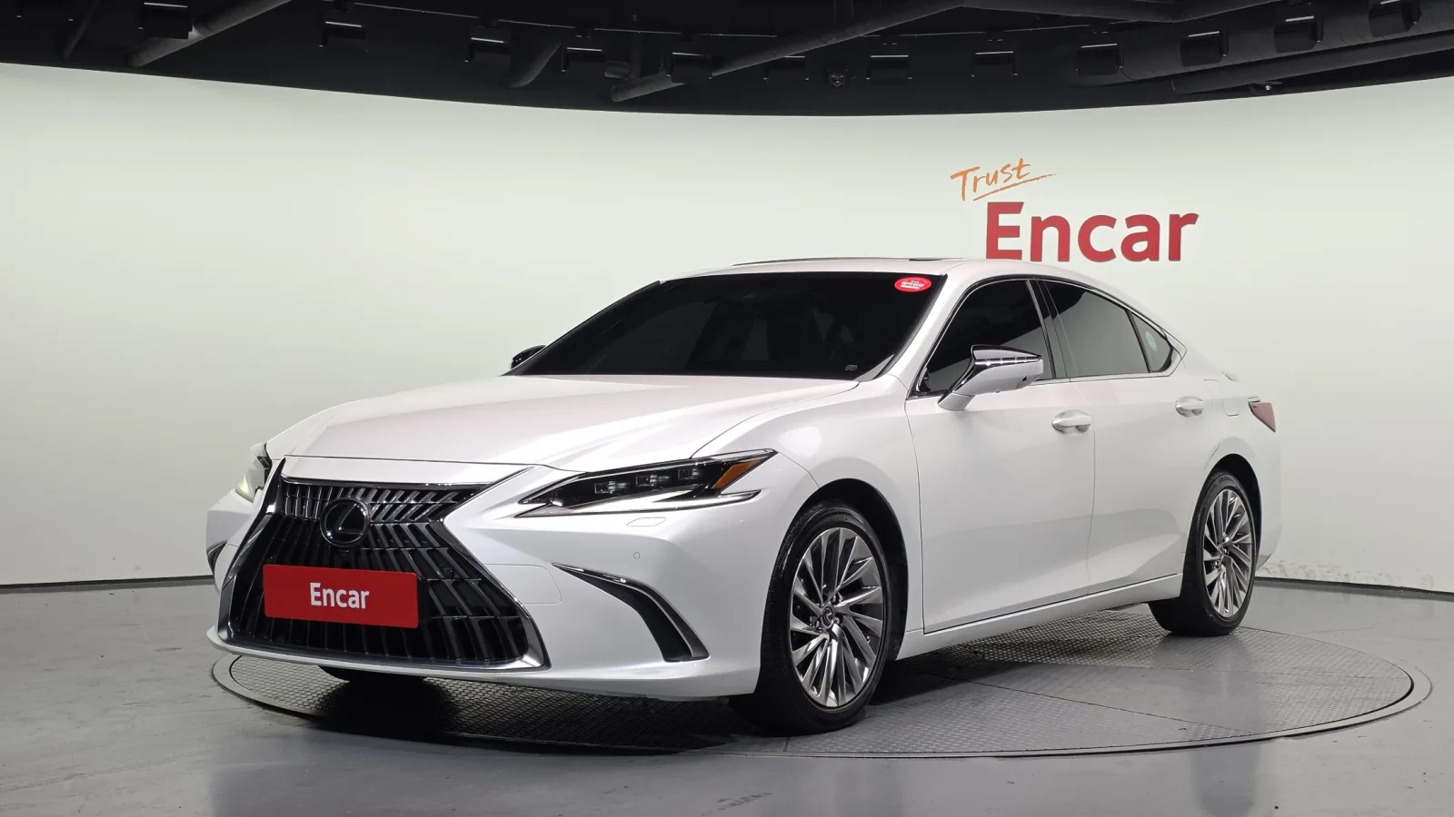 2024 Lexus ES