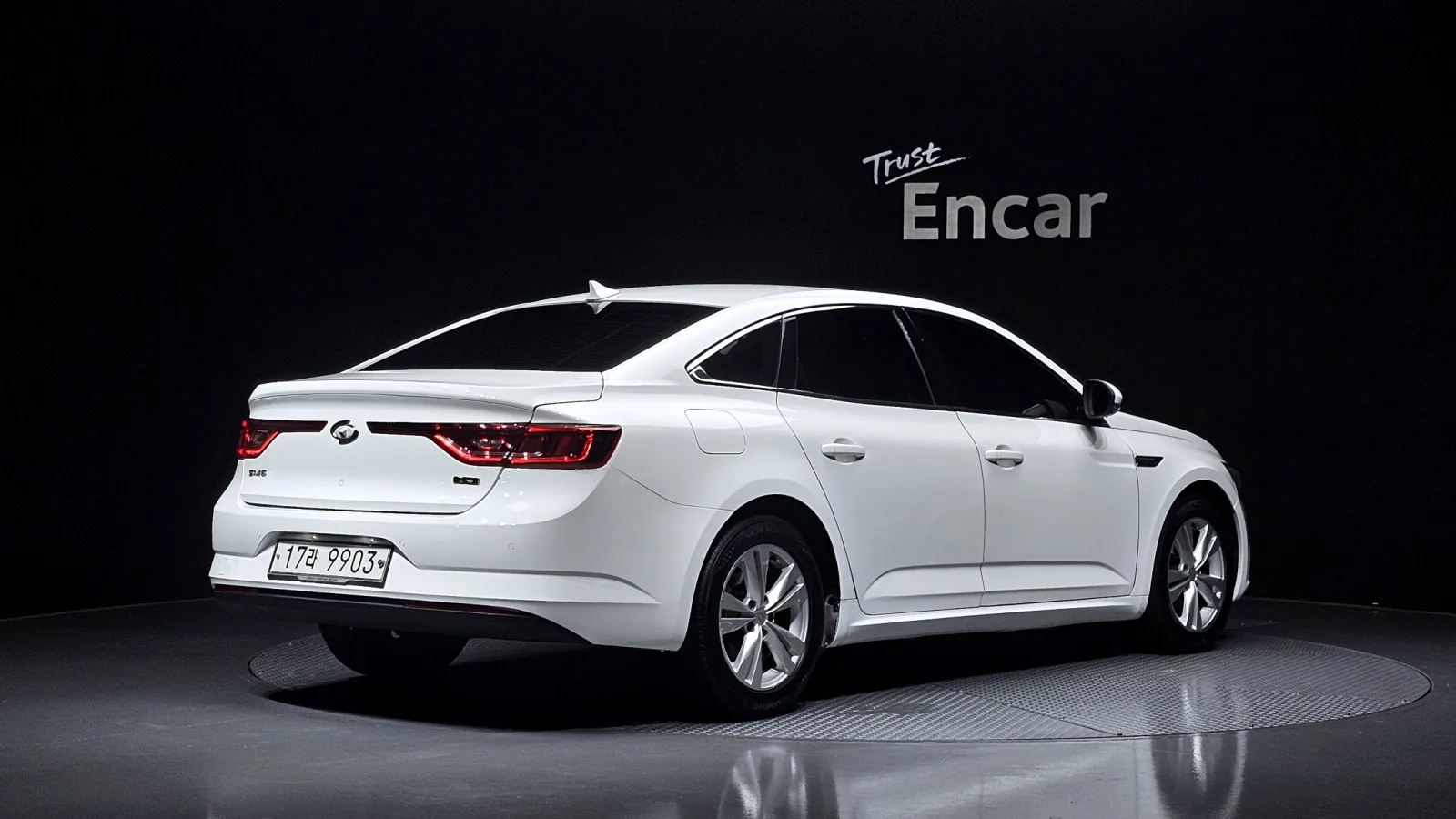 2017 Renault Korea SM6
