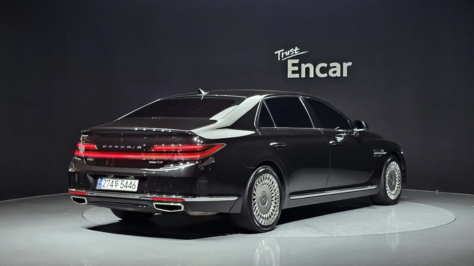 2019 Genesis G90