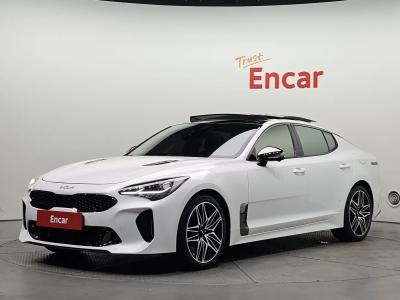 2022 Kia Stinger