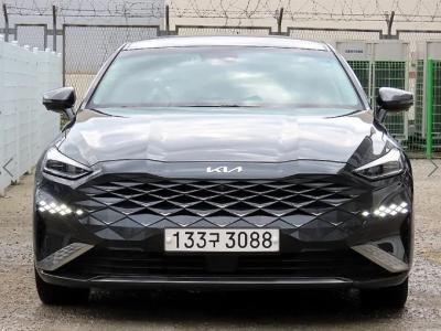2022 Kia K8