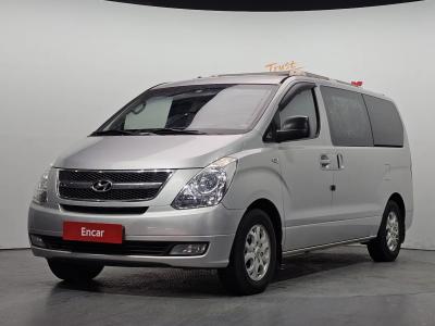 2010 Hyundai Starex