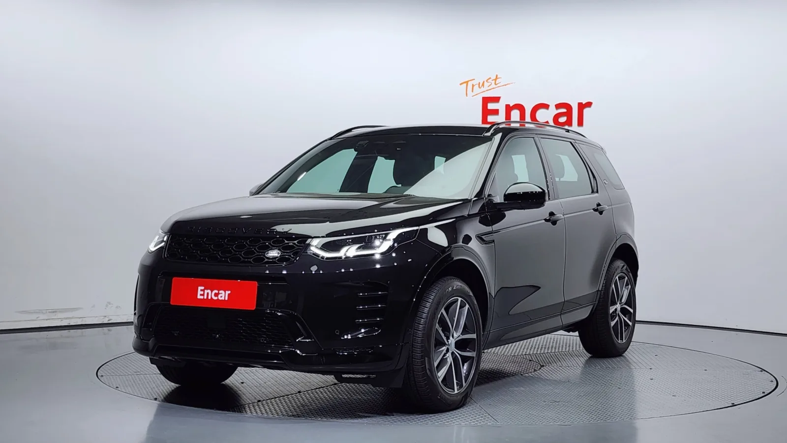 2025 Land Rover Discovery Sport
