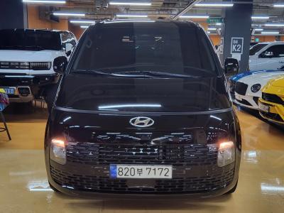 2024 Hyundai Staria