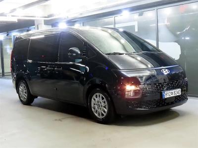 2025 Hyundai Staria
