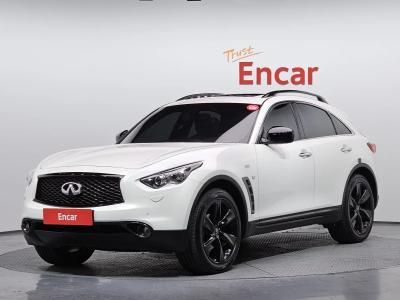 2017 Infiniti QX70