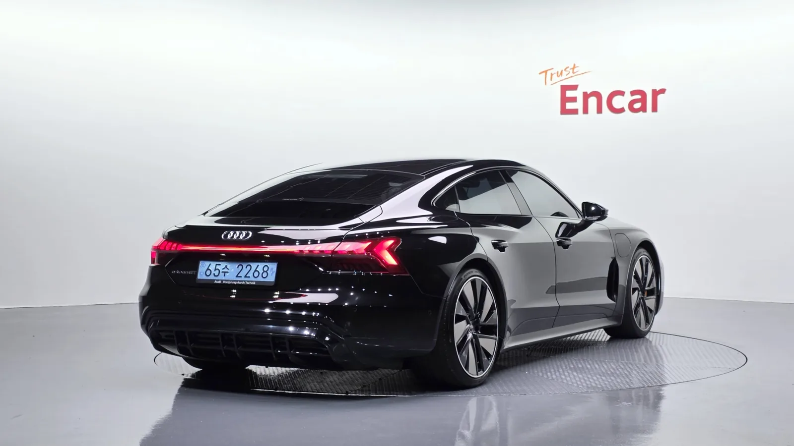 2022 Audi e-tron GT