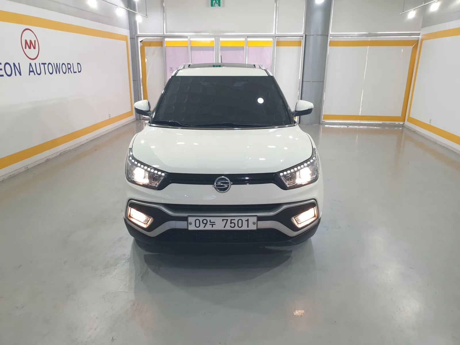 2017 KG Mobility TIBOLI