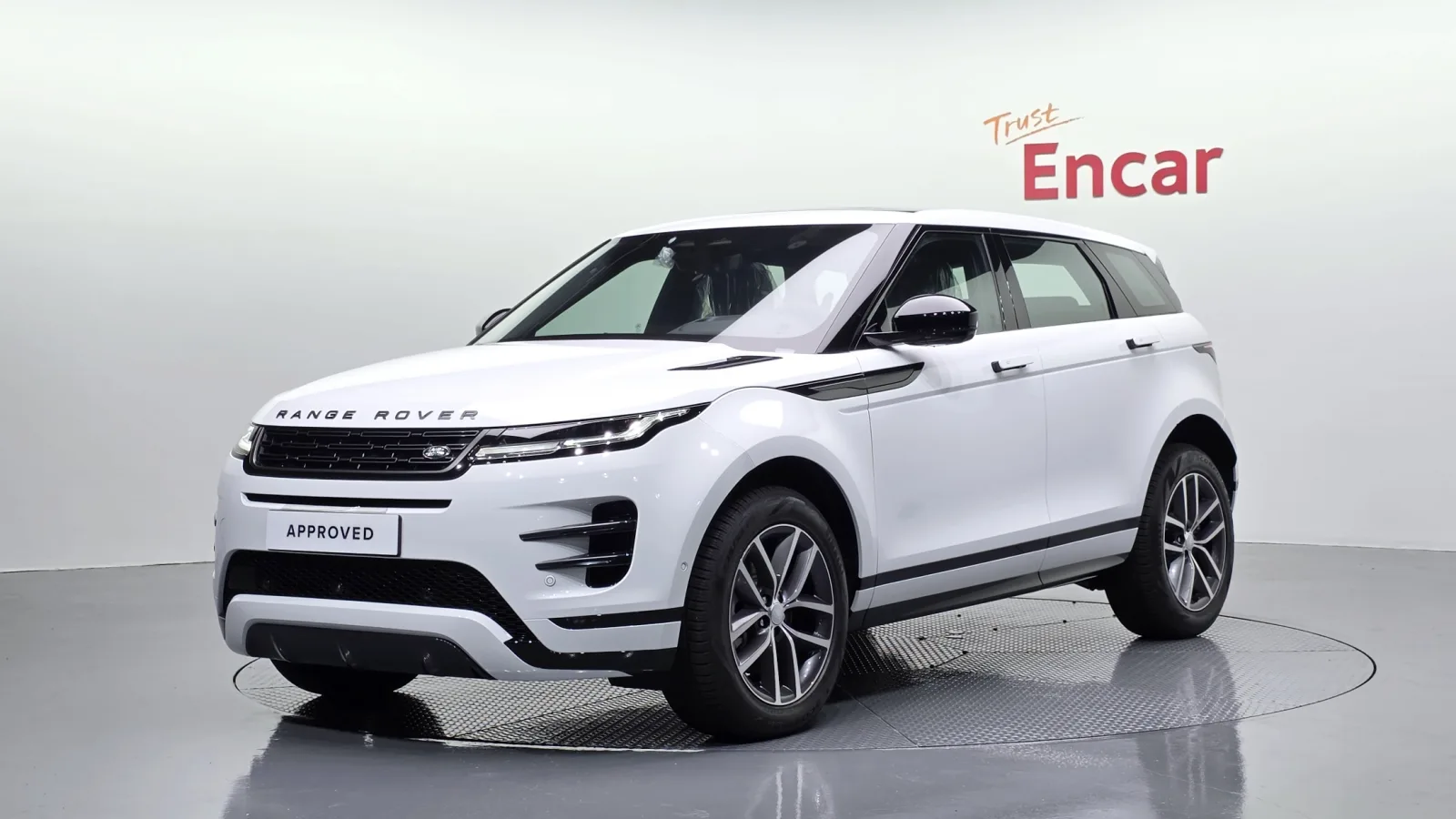 2026 Land Rover Range Rover Evoque