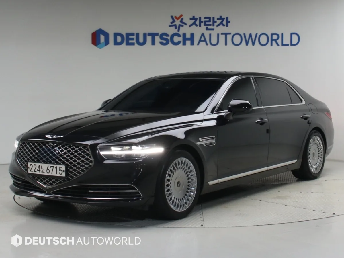 2019 Genesis G90