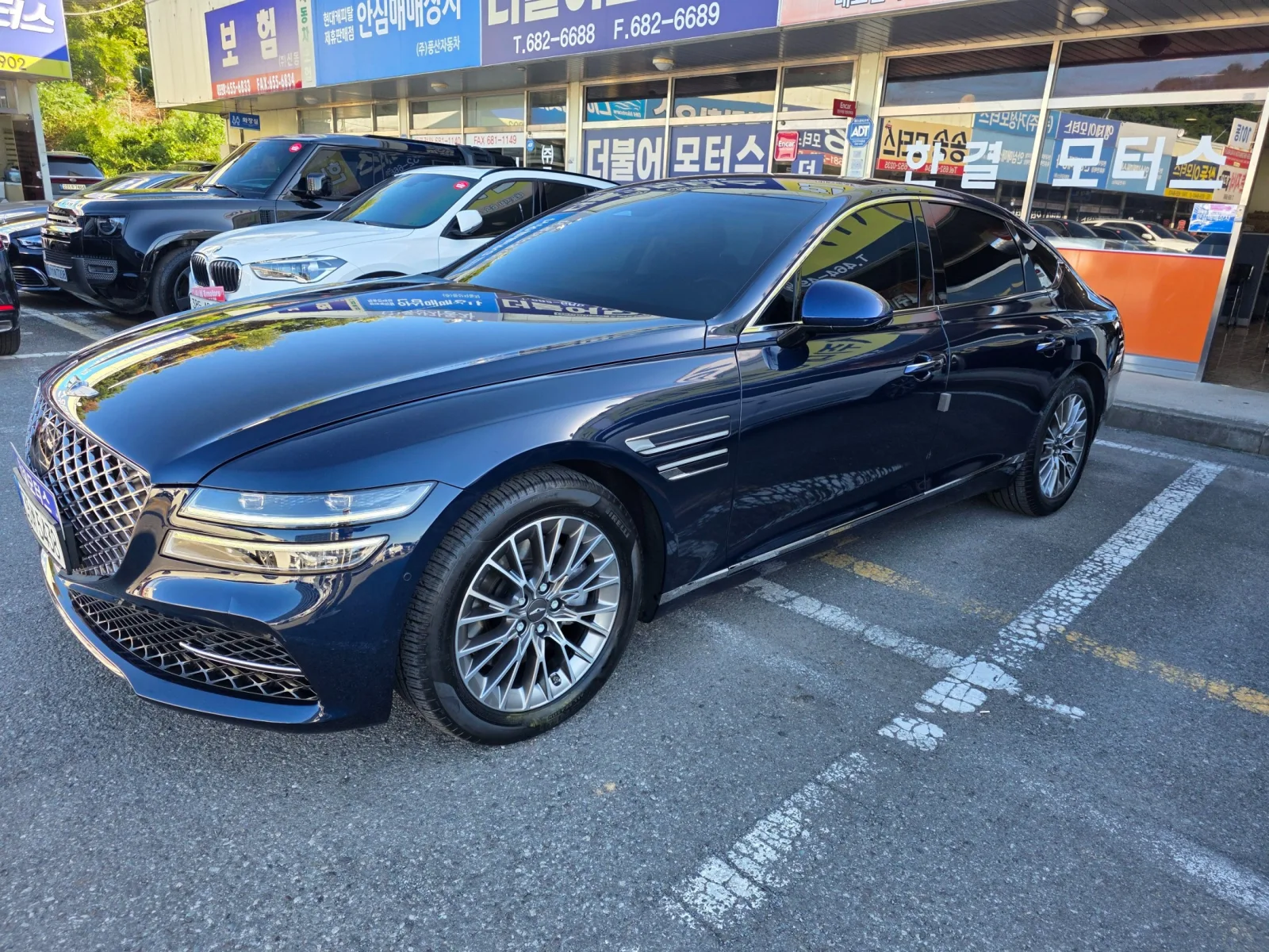 2021 Genesis G80