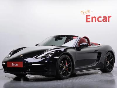 2020 Porsche 718