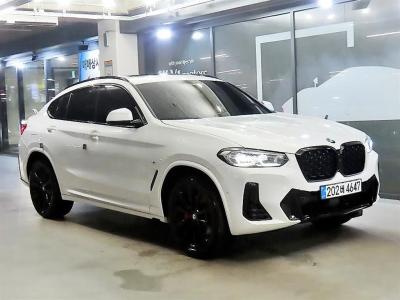 2025 BMW X4