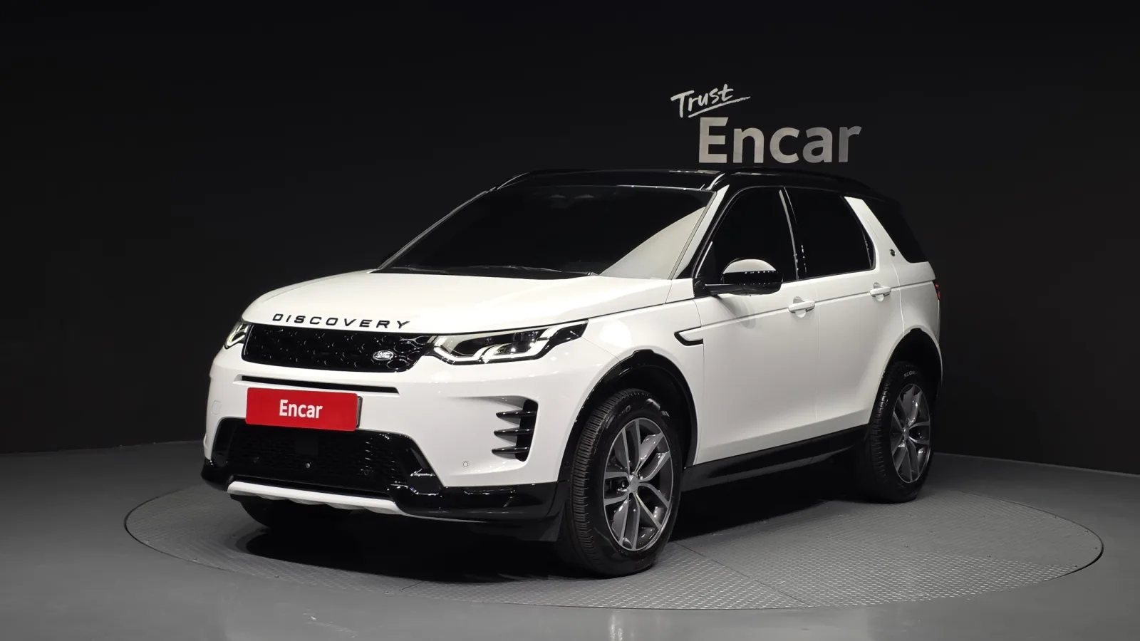 2025 Land Rover Discovery Sport